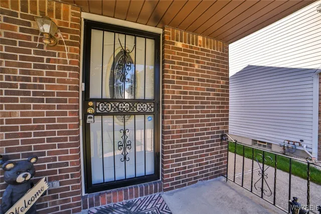 $239,000 | 31 John Paul Court, Buffalo, NY 14206