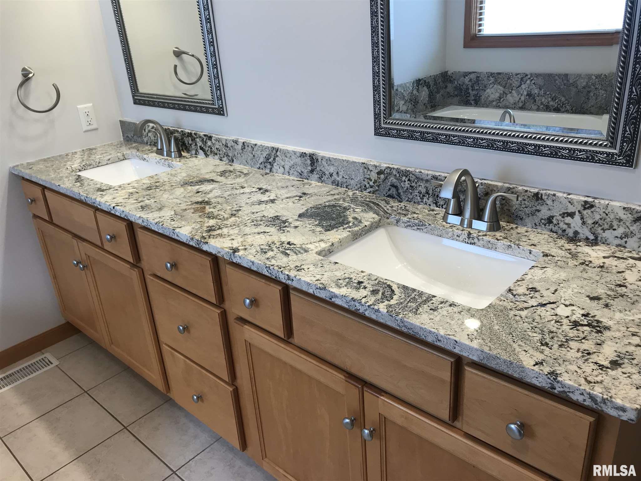 1804 Appleton Drive Springfield, IL 62711 - Photo 23 of 36 Gallery Image 23