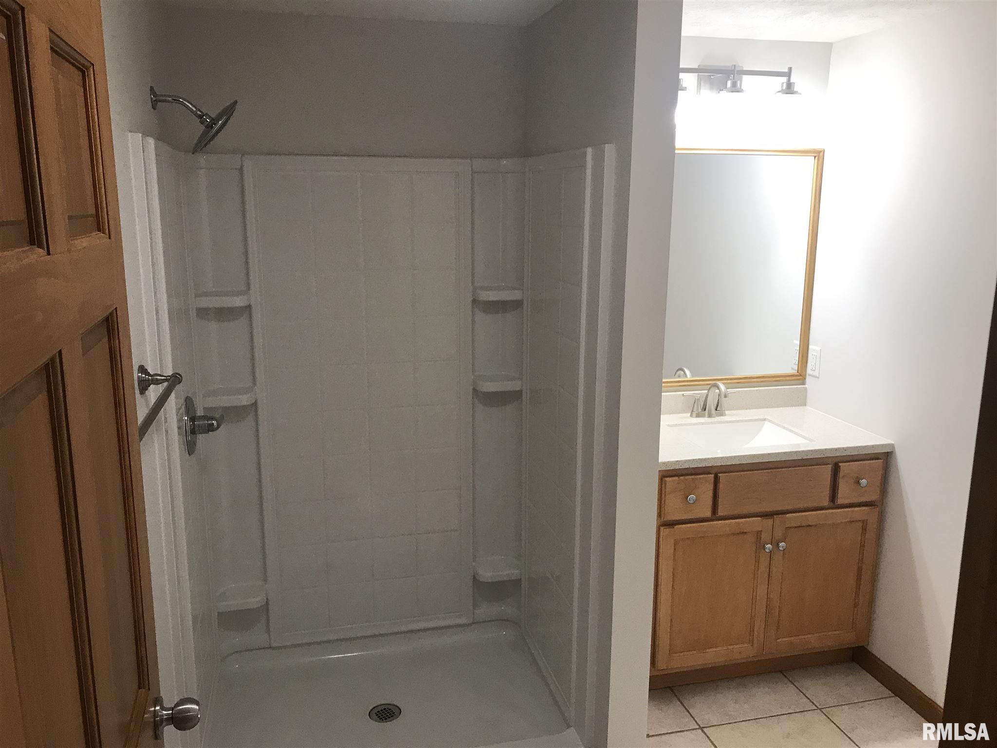 1804 Appleton Drive Springfield, IL 62711 - Photo 33 of 36 Gallery Image 33