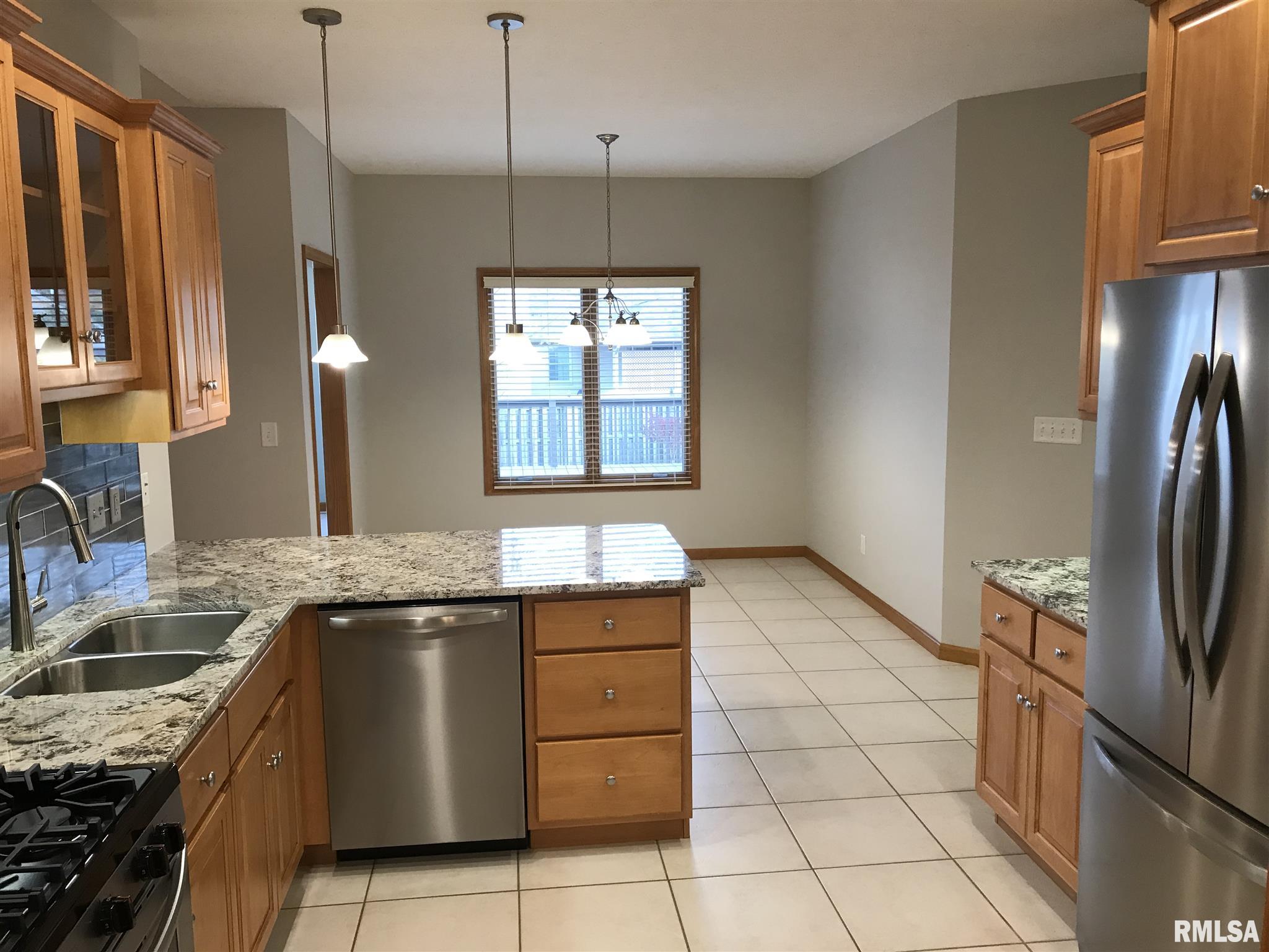 1804 Appleton Drive Springfield, IL 62711 - Photo 9 of 36 Gallery Image 9