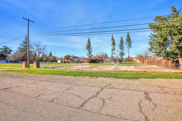 a view of a house with a swimming pool