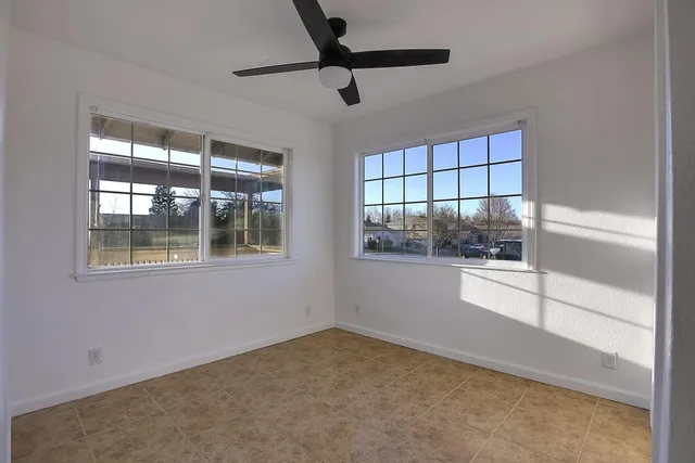 $999,000 | 3457 Colusa Highway, Yuba City, CA 95993