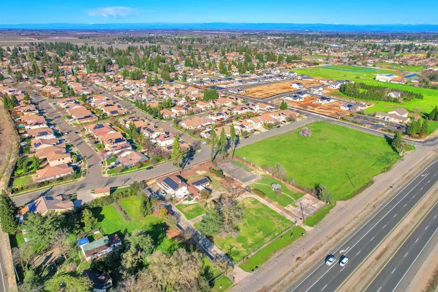 $999,000 | 3457 Colusa Highway, Yuba City, CA 95993