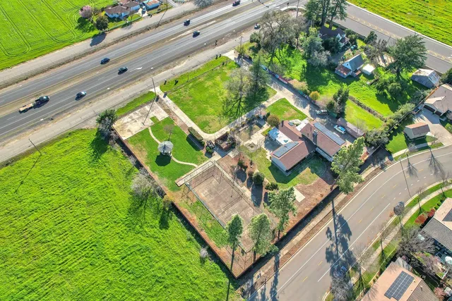 $999,000 | 3457 Colusa Highway, Yuba City, CA 95993