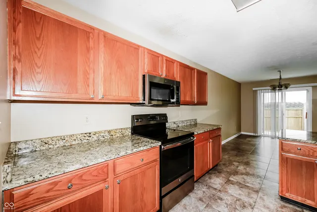 $1,565 | 2525 Grand Fir Drive, Greenwood, IN 46143