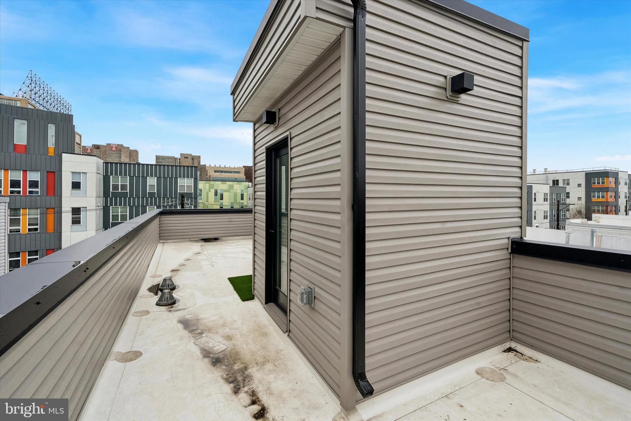 1911 North 9th Street, Unit 2 Philadelphia, PA 19122 - Photo 17 of 18 a view of balcony