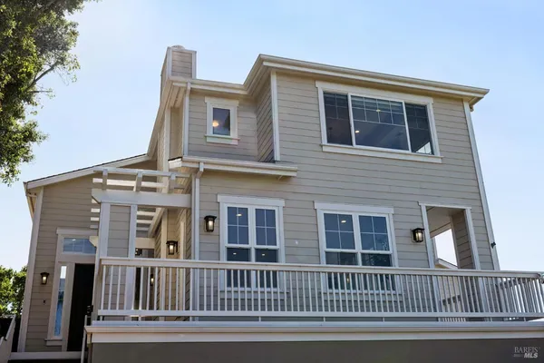 $2,995,000 | 40 Miwok Drive, Novato, CA 94947