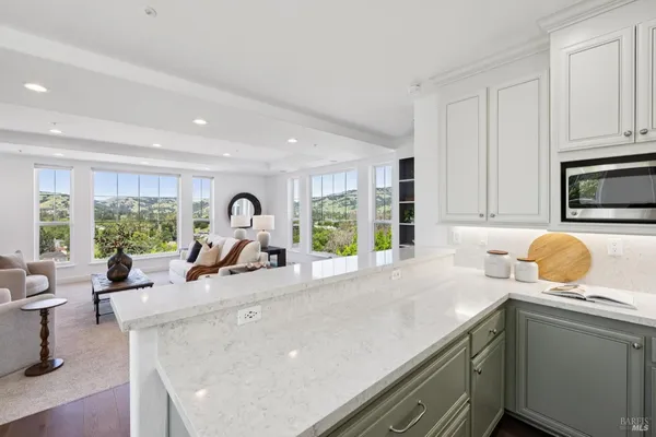 $2,995,000 | 40 Miwok Drive, Novato, CA 94947