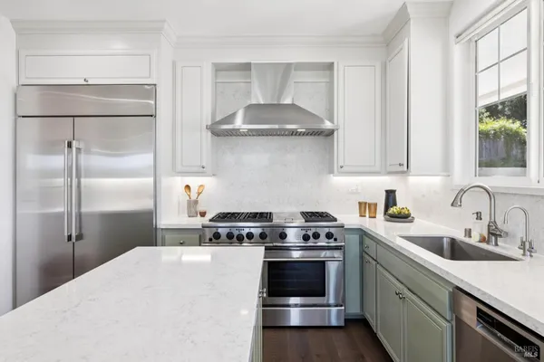 $2,995,000 | 40 Miwok Drive, Novato, CA 94947