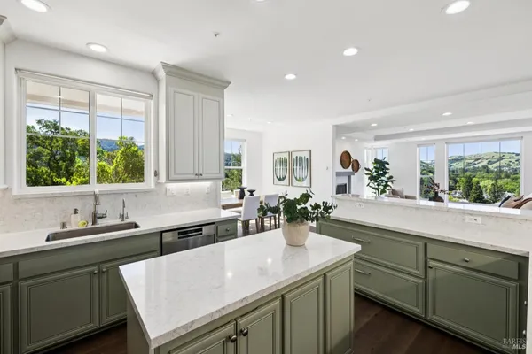 $2,995,000 | 40 Miwok Drive, Novato, CA 94947