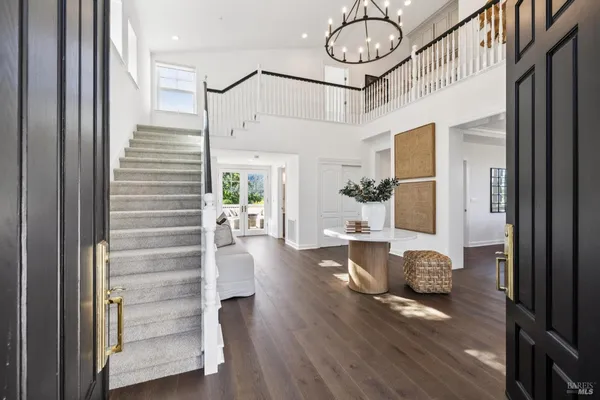 $2,995,000 | 40 Miwok Drive, Novato, CA 94947