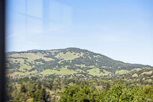 $2,995,000 | 40 Miwok Drive, Novato, CA 94947