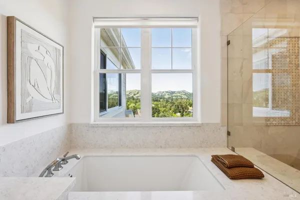 $2,995,000 | 40 Miwok Drive, Novato, CA 94947