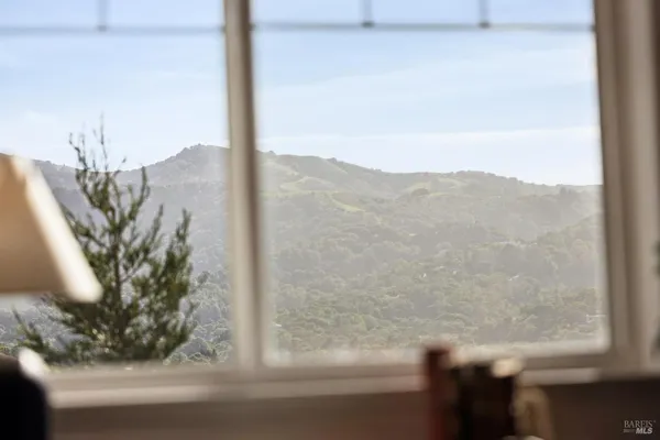 $2,995,000 | 40 Miwok Drive, Novato, CA 94947