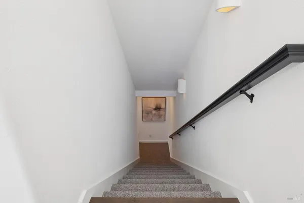 $2,995,000 | 40 Miwok Drive, Novato, CA 94947