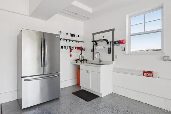 $2,995,000 | 40 Miwok Drive, Novato, CA 94947