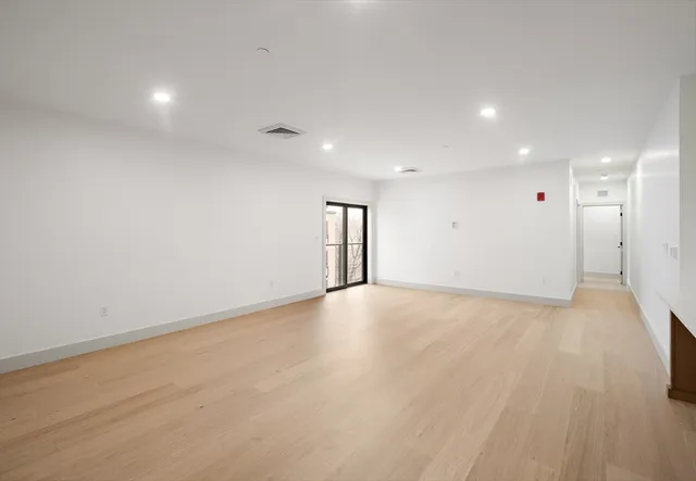 $1,036,550 | 1025 Massachusetts Avenue, Unit 304, Arlington, MA 02476