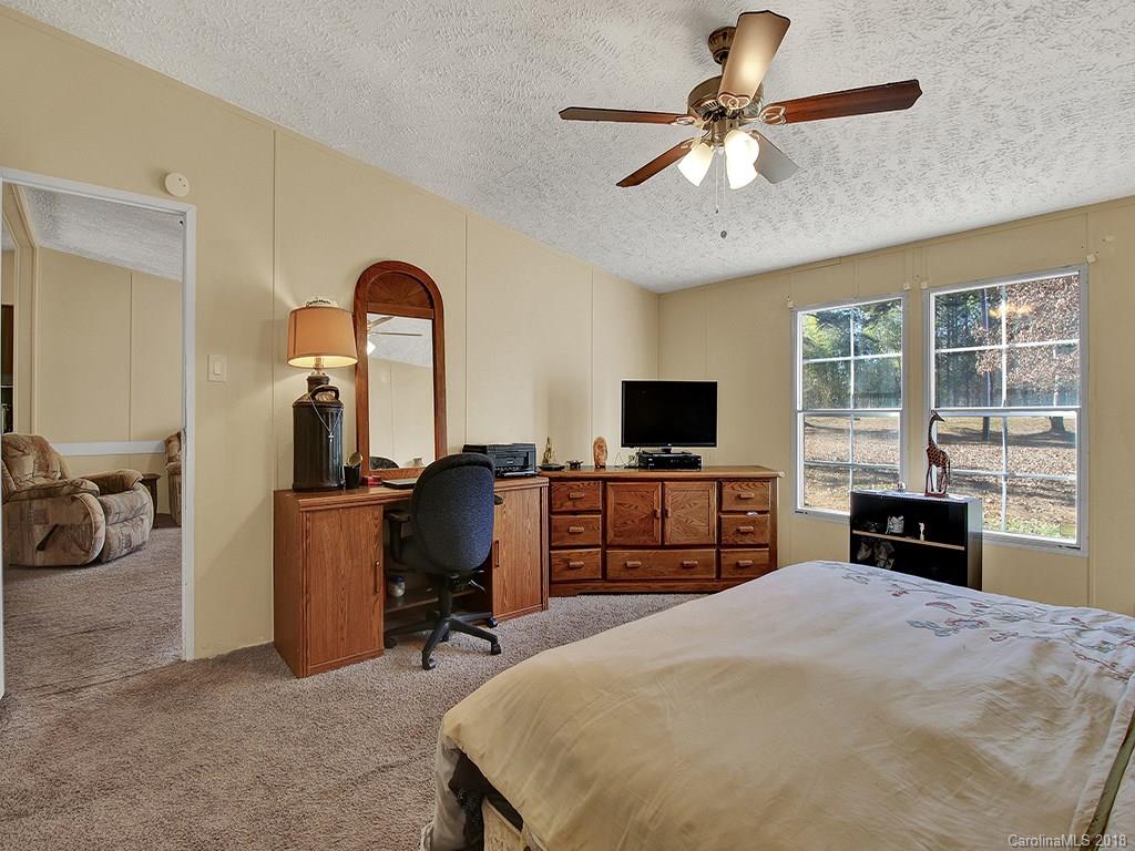 2618 North Rocky River Road Lancaster, SC 29720 - Photo 14 of 25
