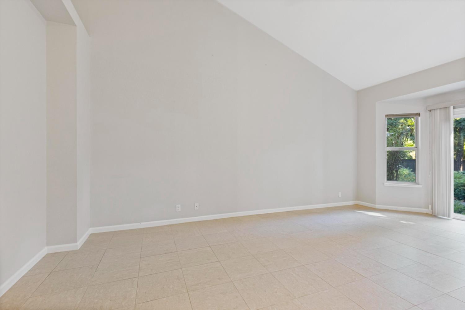 8522 Kenneth Ridge Court Fair Oaks, CA 95628 - Photo 23 of 46 Gallery Image 23