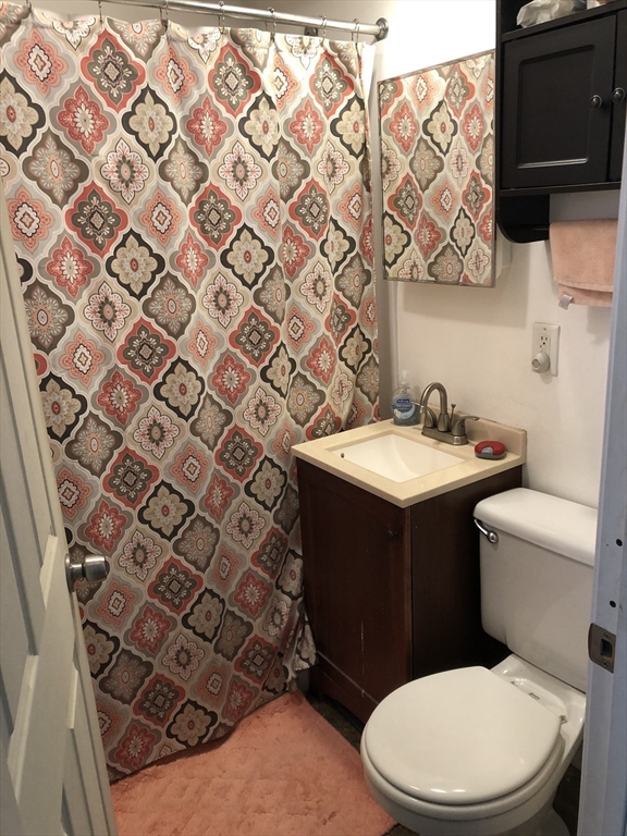24 Merrymount Road, Unit 1L Quincy, MA 02169 - Photo 8 of 11 Gallery Image 8