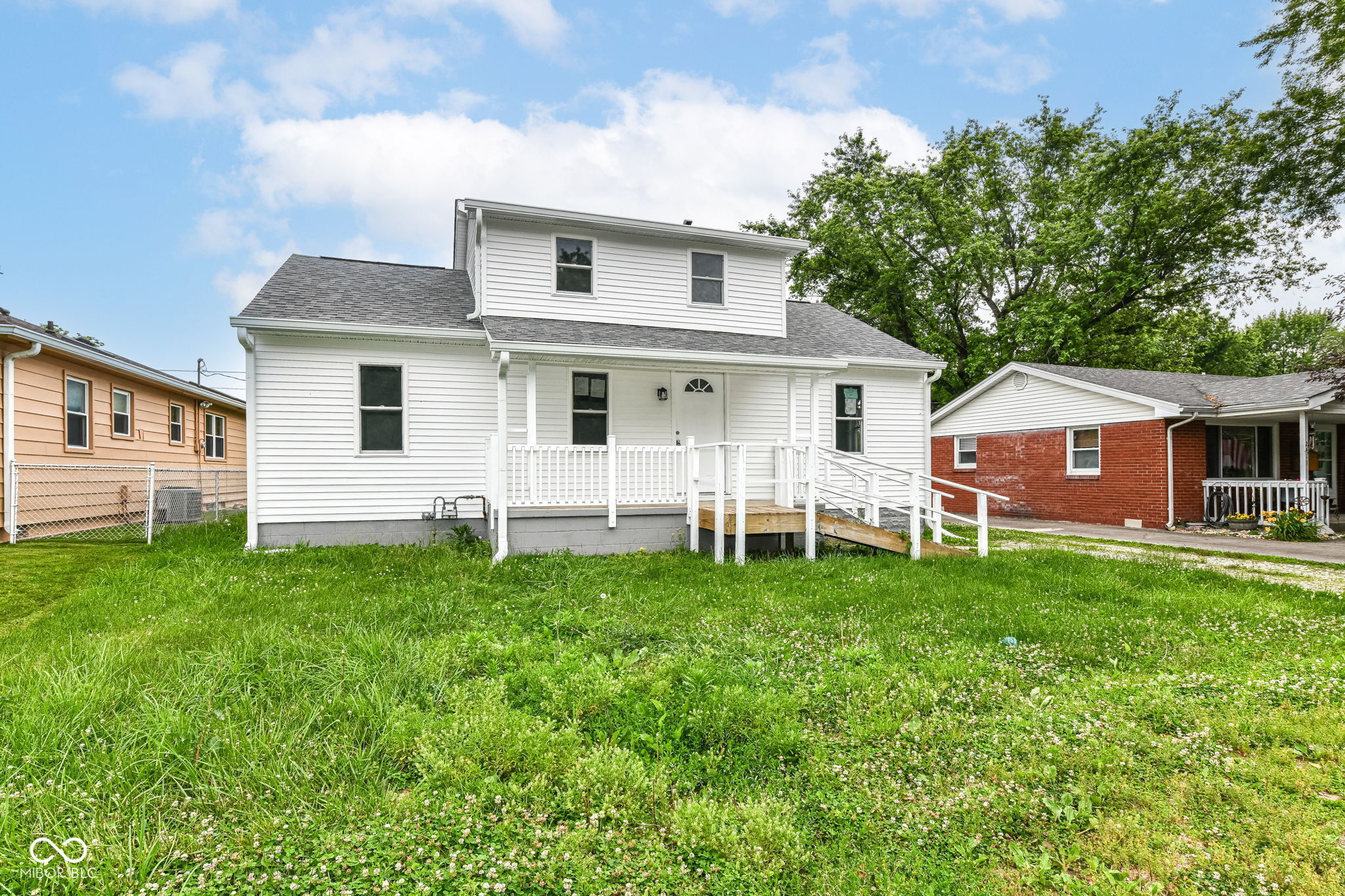 2413 Fowler Street Anderson, IN 46012 - Photo 1 of 27 Gallery Image 1