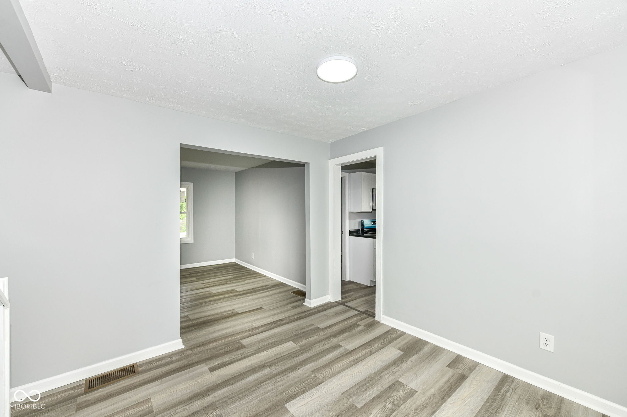 2413 Fowler Street Anderson, IN 46012 - Photo 11 of 27 Gallery Image 11