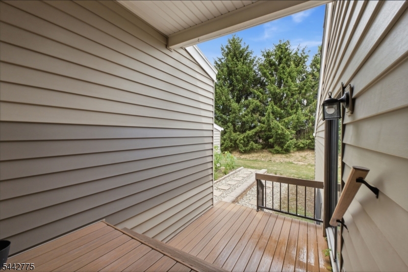 77 Overlook Drive Clinton, NJ 08809 - Photo 25 of 33