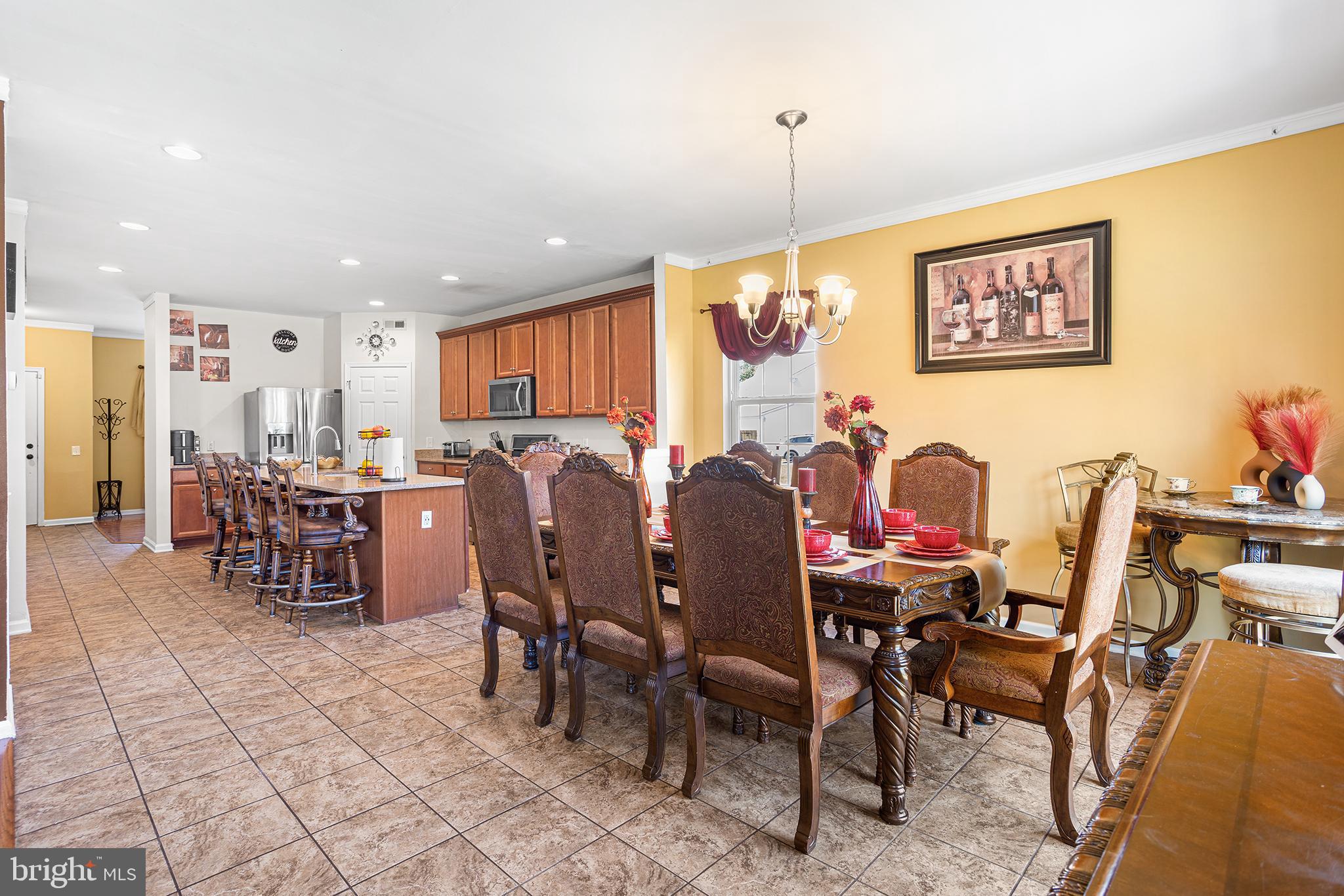 323 Pigott Drive Florence, NJ 08518 - Photo 8 of 36 a view of a dining room with furniture