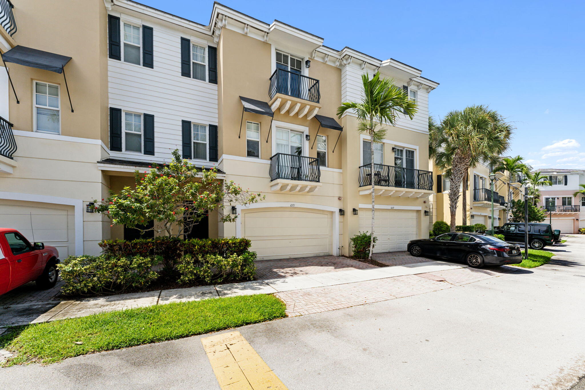671 Northwest 38th Circle Boca Raton, FL 33431 - Photo 1 of 26 main Pic