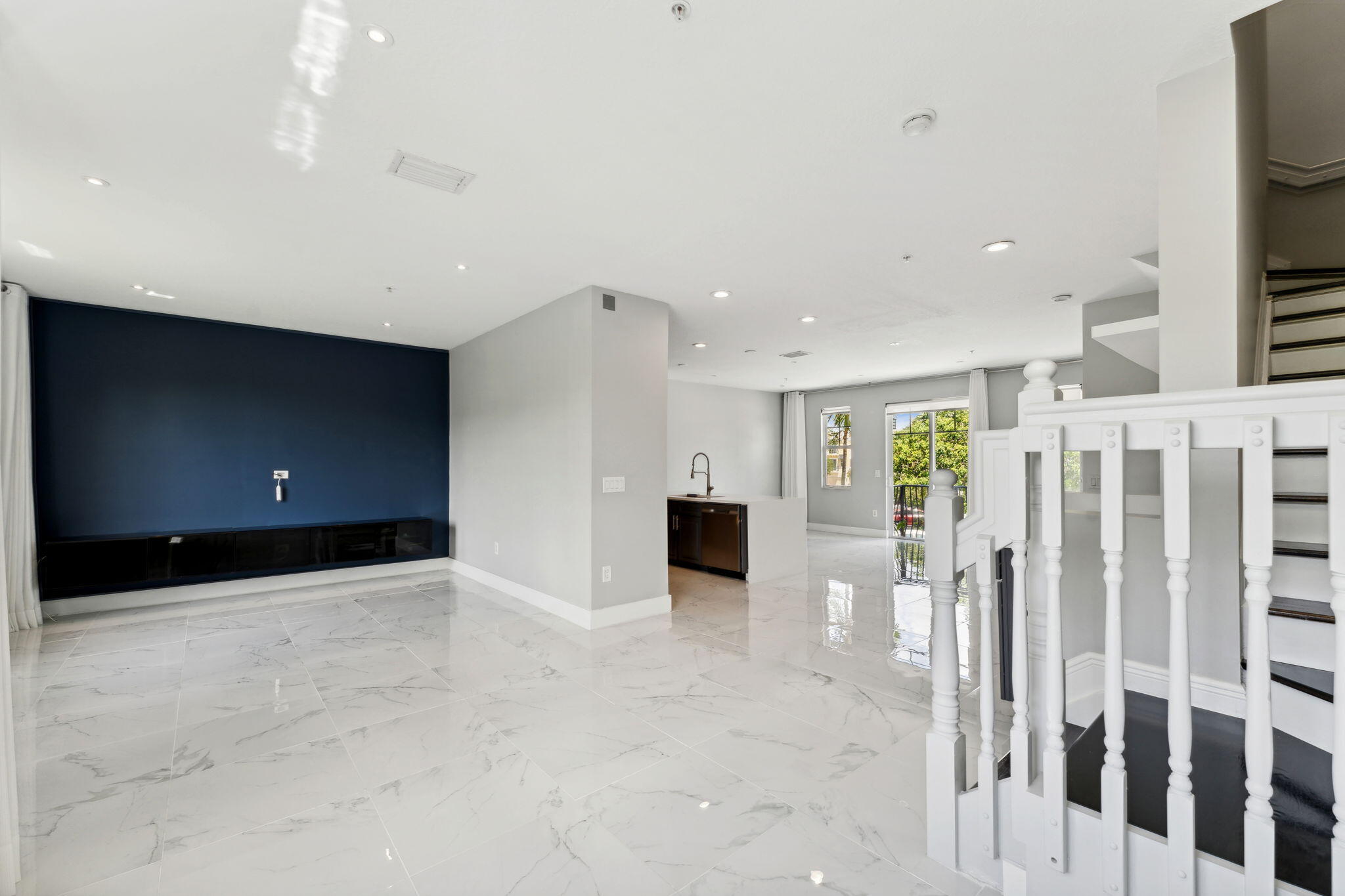 671 Northwest 38th Circle Boca Raton, FL 33431 - Photo 9 of 26 19-web-or-mls-DSC09850