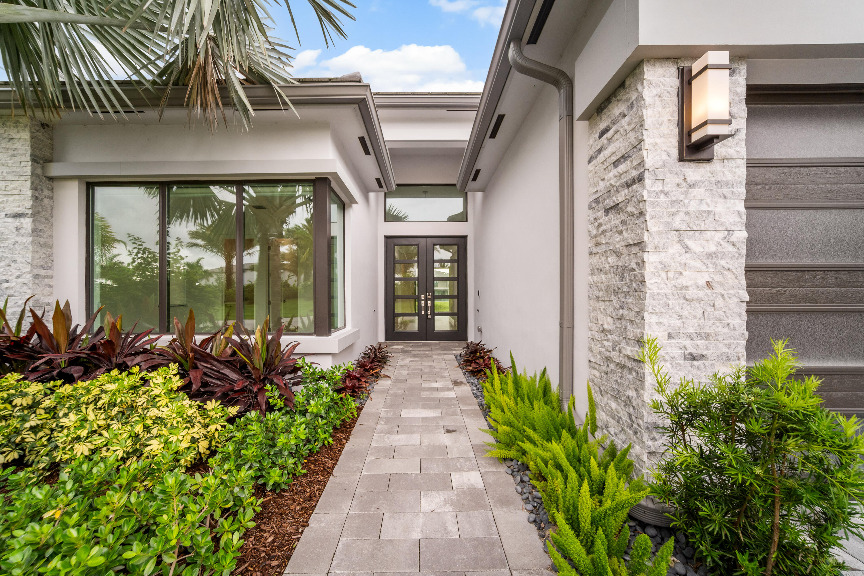 20262 Rosewood Gdn Way Boca Raton, FL 33434 - Photo 3 of 54 A7_01417