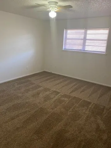 $975 | 4816 66th Street, Unit B, Lubbock, TX 79414