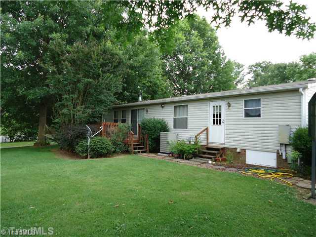 3485 Flat Shoals Road Germanton, NC 27019 - Photo 2 of 16 Exterior Back.