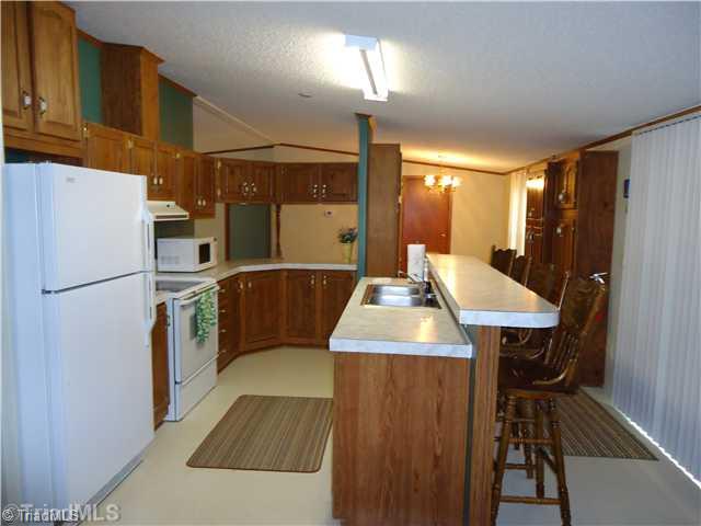 3485 Flat Shoals Road Germanton, NC 27019 - Photo 11 of 16 Kitchen.