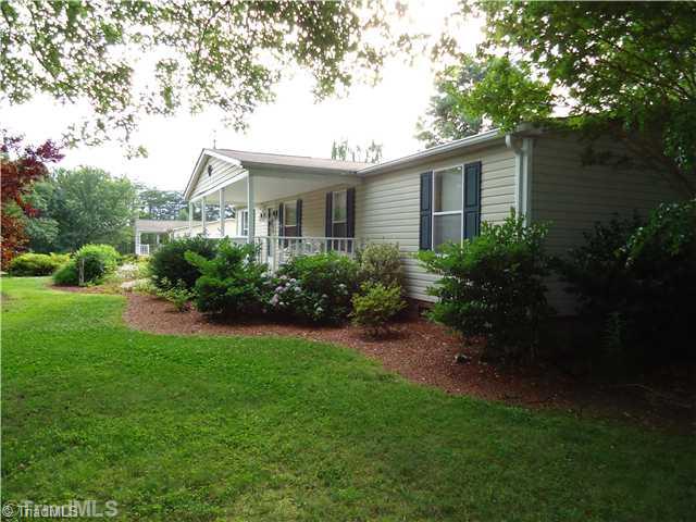 3485 Flat Shoals Road Germanton, NC 27019 - Photo 6 of 16 Exterior Front.