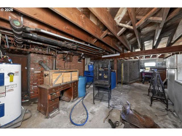 a view of livingroom with furniture and a window