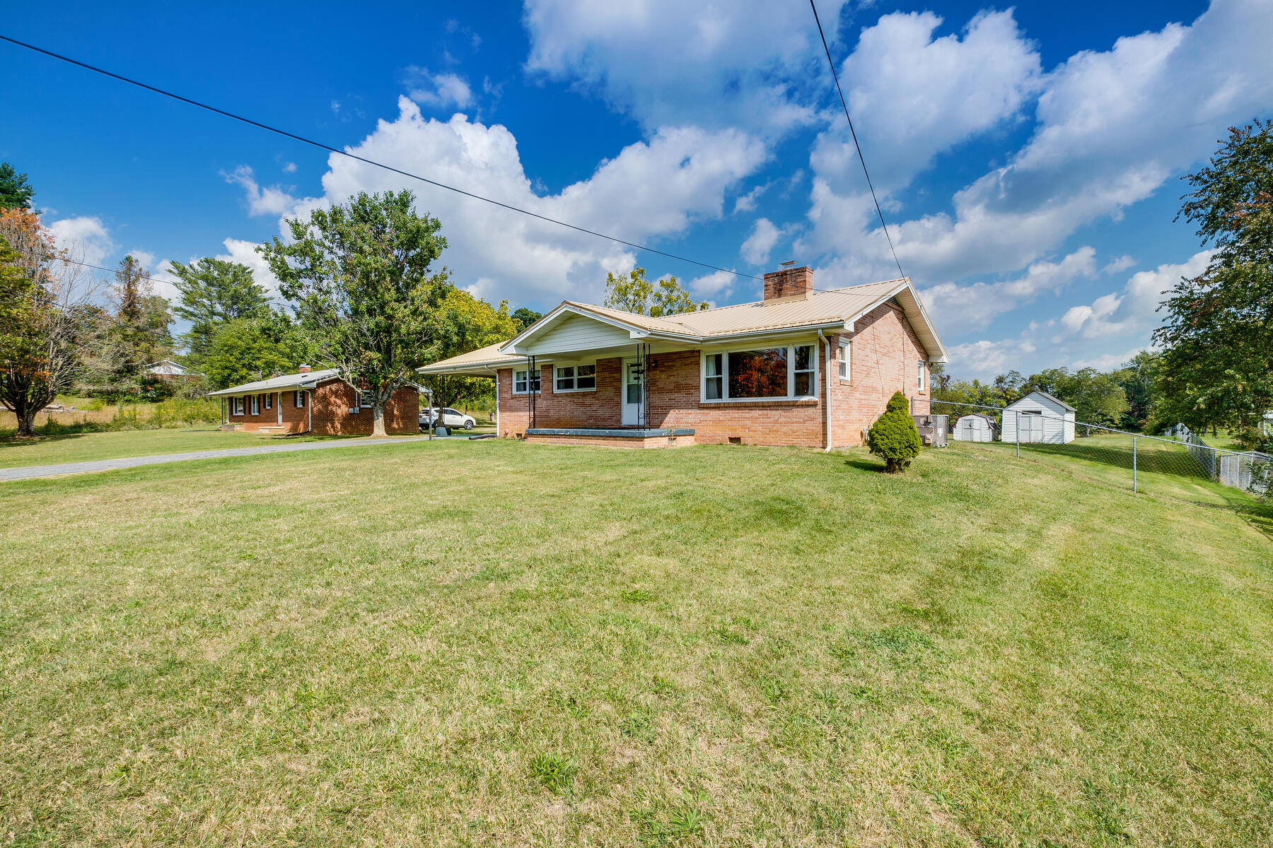 1001 Huffine Road Johnson City, TN 37604 - Photo 3 of 42 003
