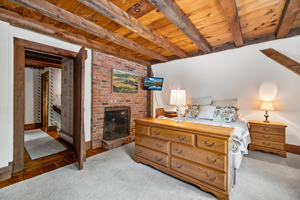 309 Mendon Road Sutton, MA 01590 - Photo 18 of 34