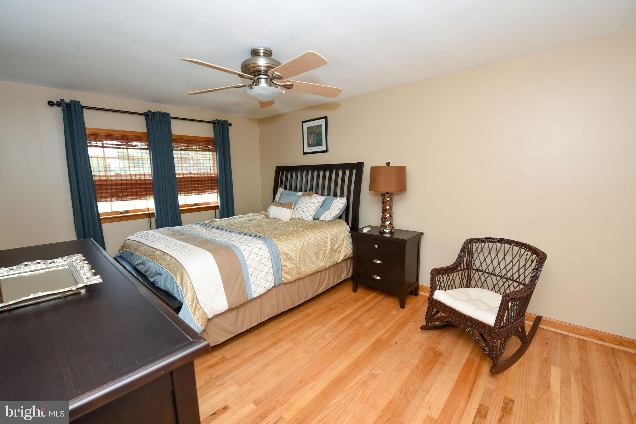 12737 Hollins Road Philadelphia, PA 19154 - Photo 14 of 26