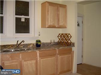 5931 Nassau Road Philadelphia, PA 19151 - Photo 4 of 8 Kitchen