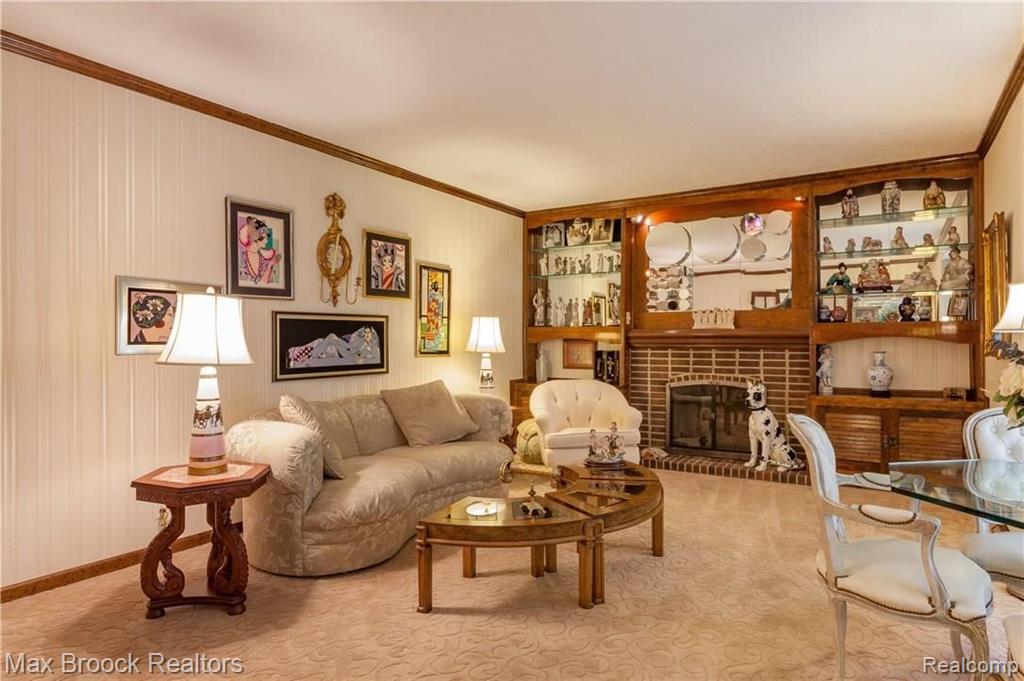 35611 Fredericksburg Road Farmington Hills, MI 48331 - Photo 18 of 36