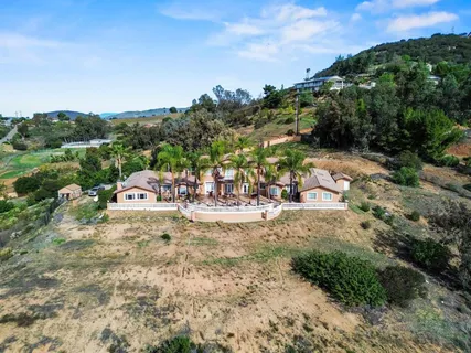 $1,799,000 | 11535 Alps Way, Escondido, CA 92026