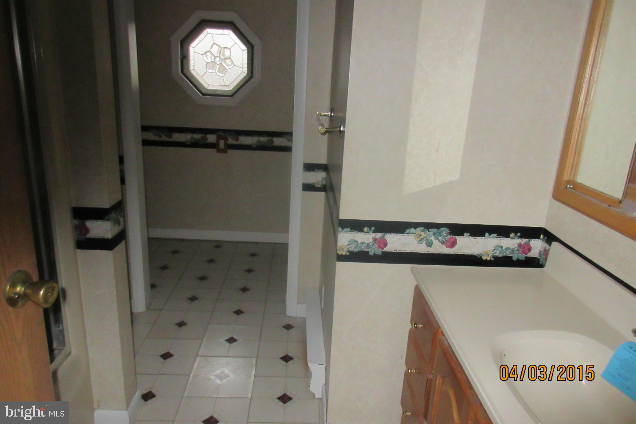 1340 Old Manchester Road Westminster, MD 21157 - Photo 14 of 14 Bath