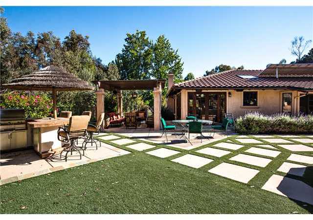 188 Candy Lane Encinitas, CA 92024 - Photo 21 of 25 Private backyard designed for entertaining and relaxing.