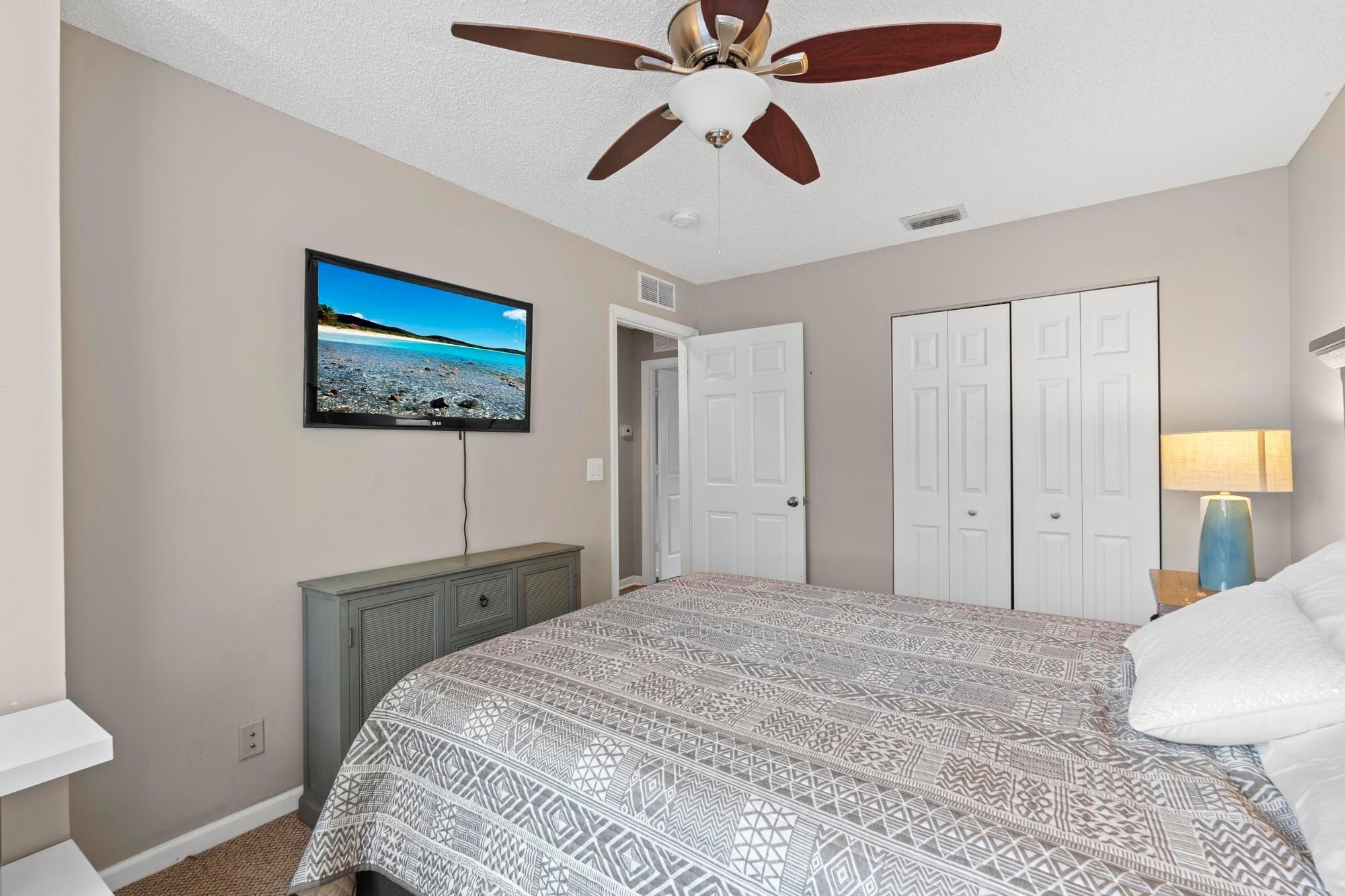 1235 Imperial Lake Road West Palm Beach, FL 33413 - Photo 12 of 18 20240828135449156811000000-o
