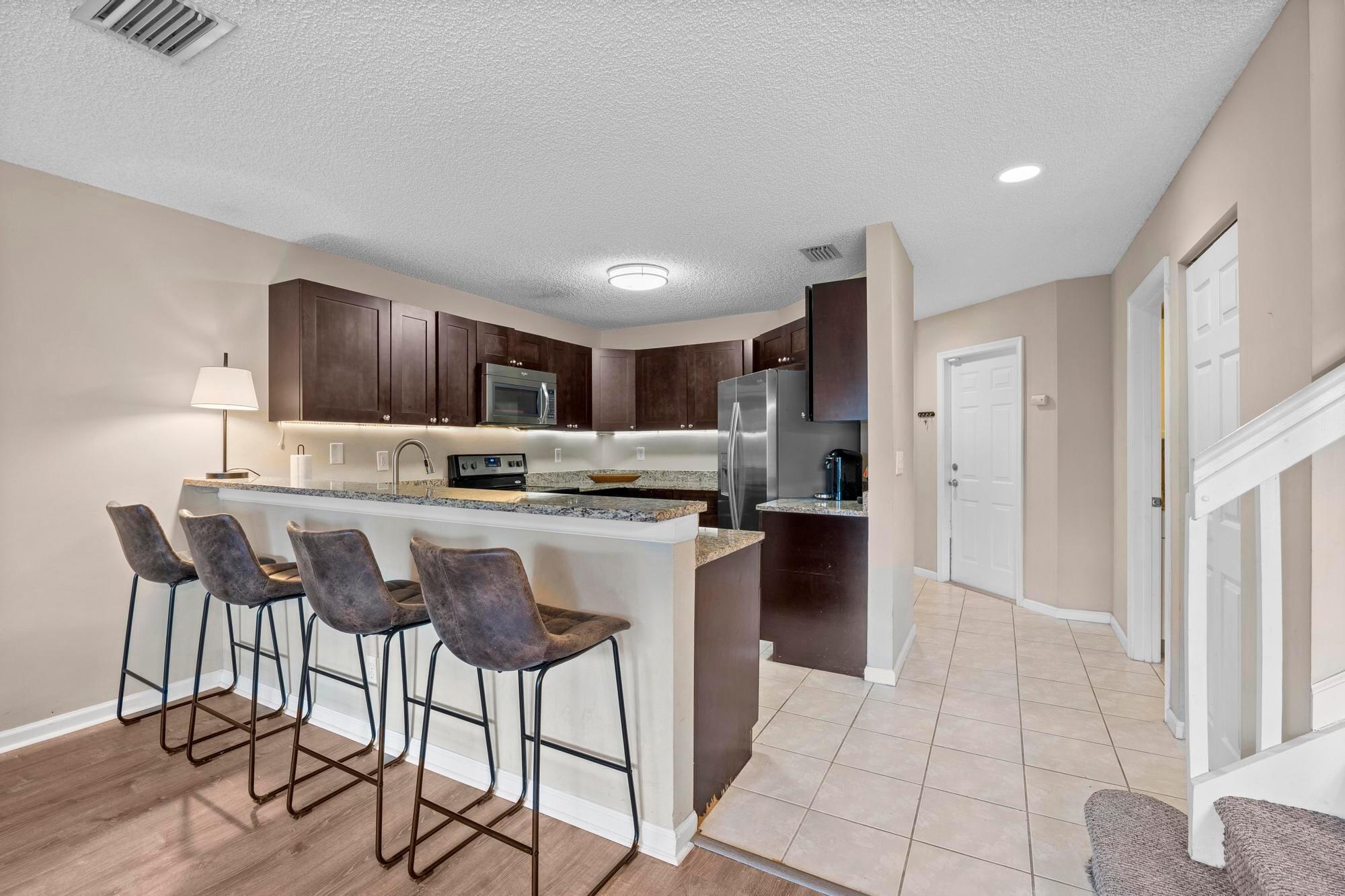 1235 Imperial Lake Road West Palm Beach, FL 33413 - Photo 3 of 18 20240828135419053592000000-o