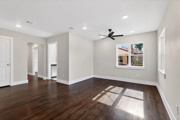 $389,000 | 806 Denton Street, Denton, TX 76201