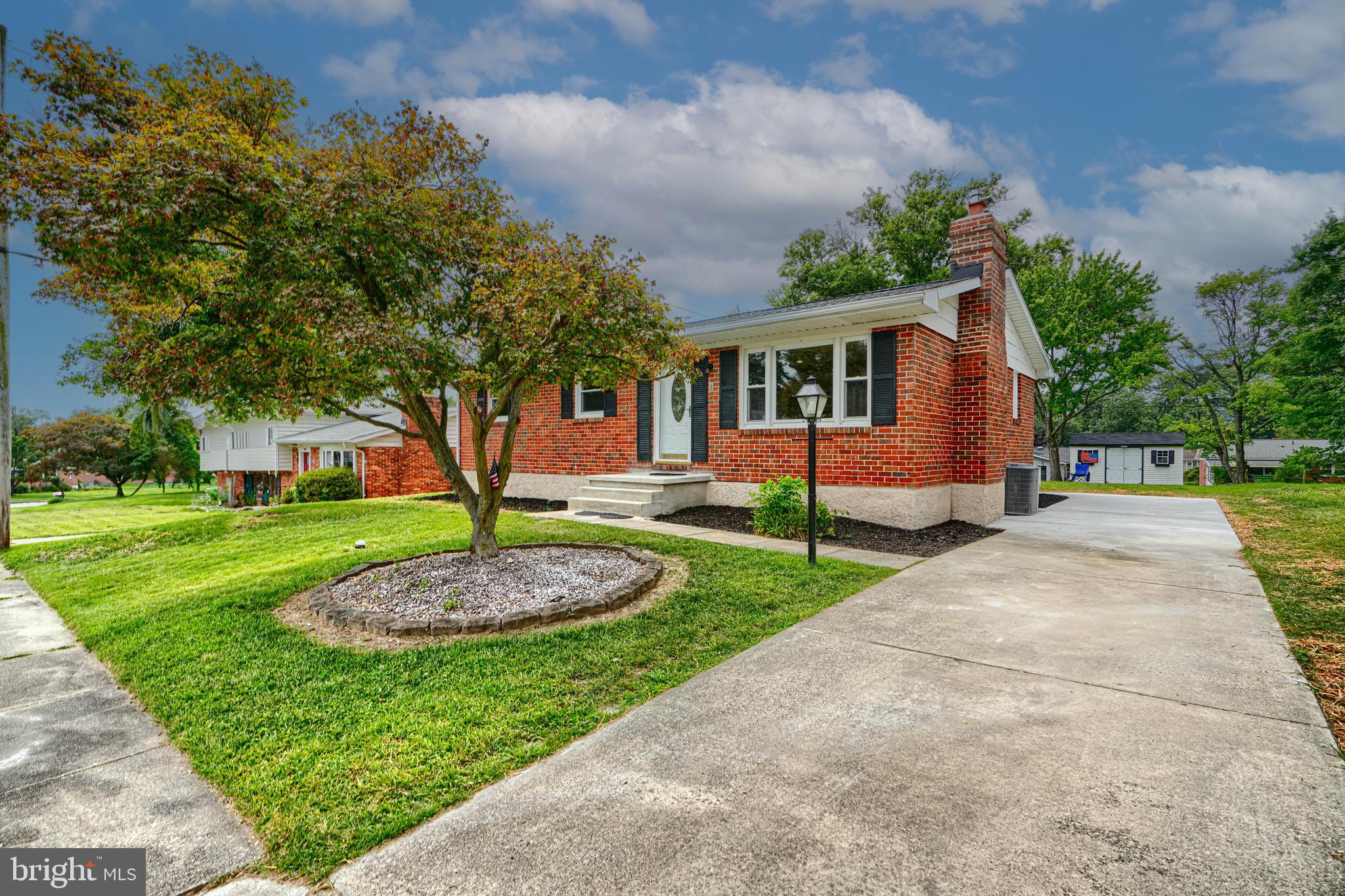 410 Neepier Road Baltimore, MD 21228 - Photo 1 of 38 Gallery Image 1