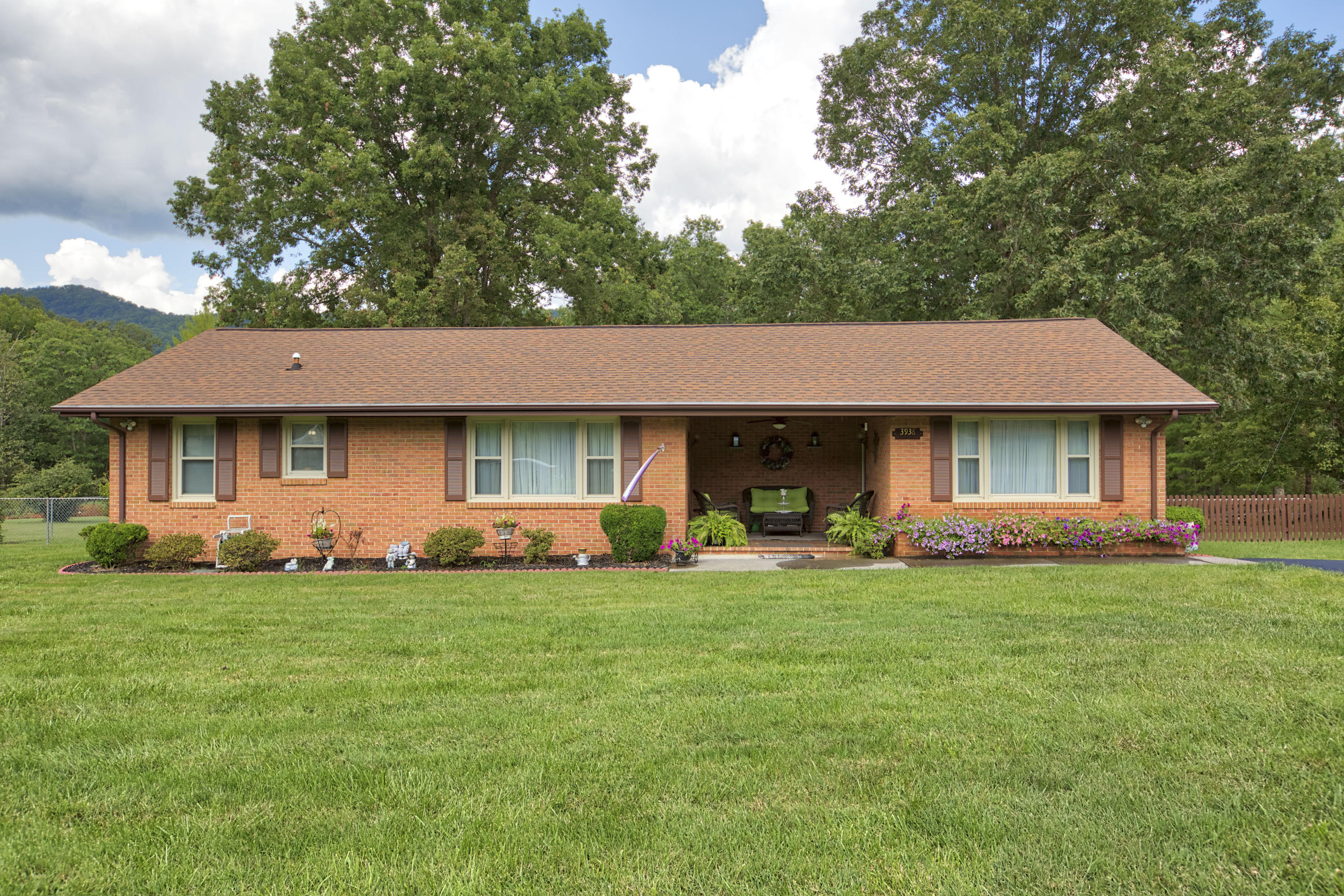 3938 Ridge Drive Salem, VA 24153 - Photo 4 of 44 00430