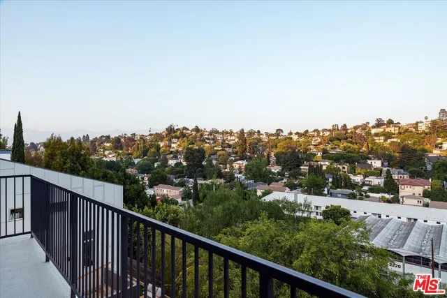 $1,995,000 | 2162 Lyric Avenue, Los Angeles, CA 90027
